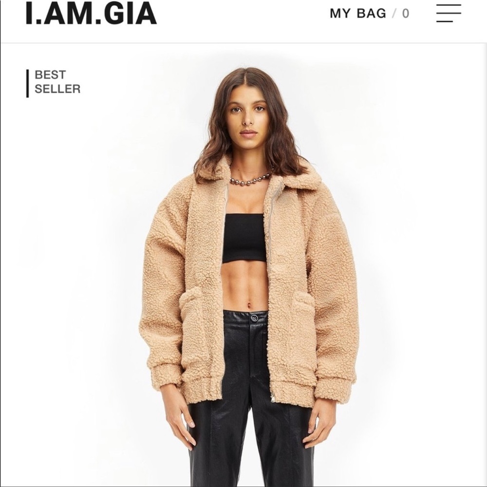I am Gia teddy coat